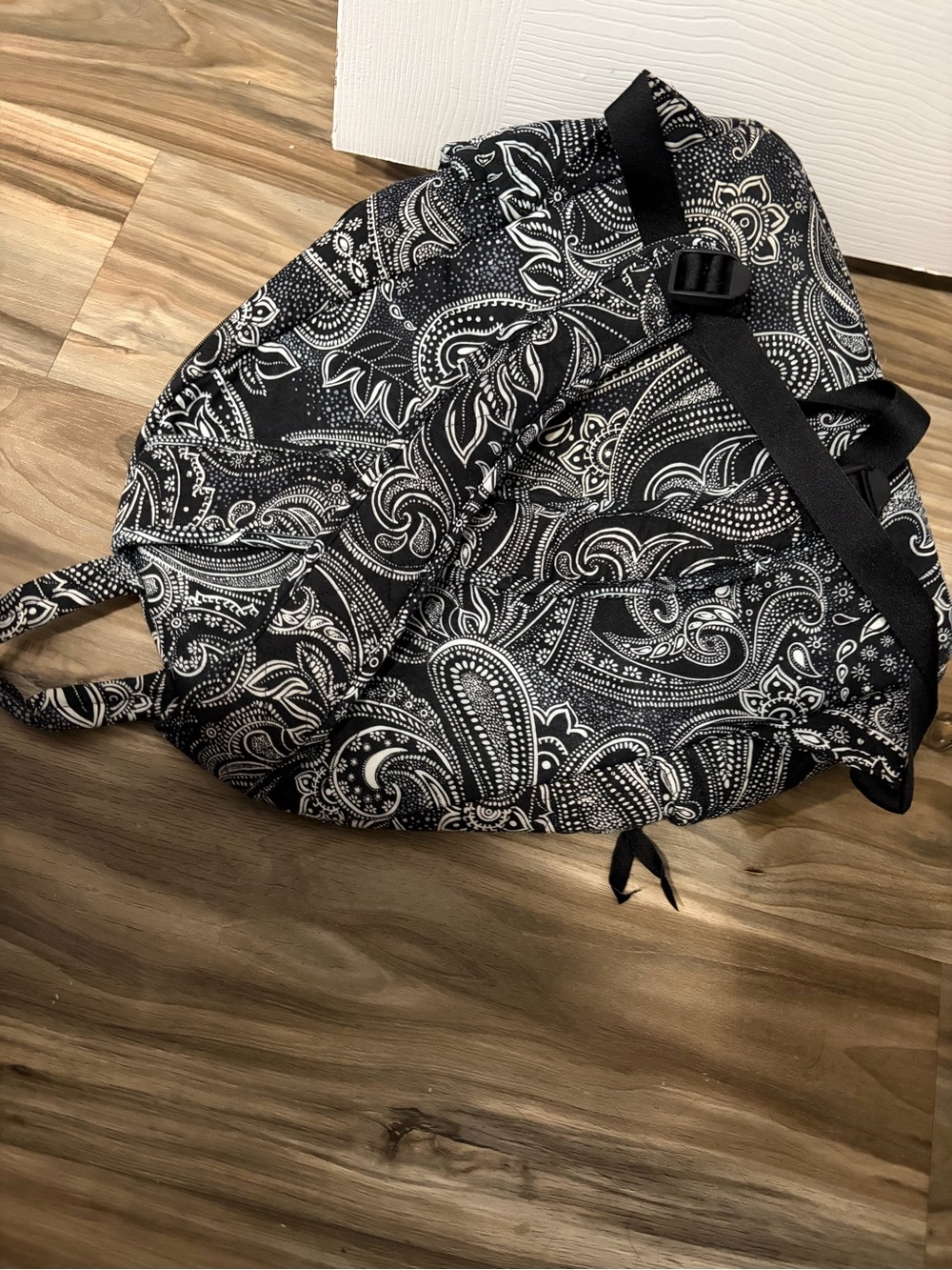 Vera Bradley Black & White Paisley Quilted Backpack - Picture 5 of 5
